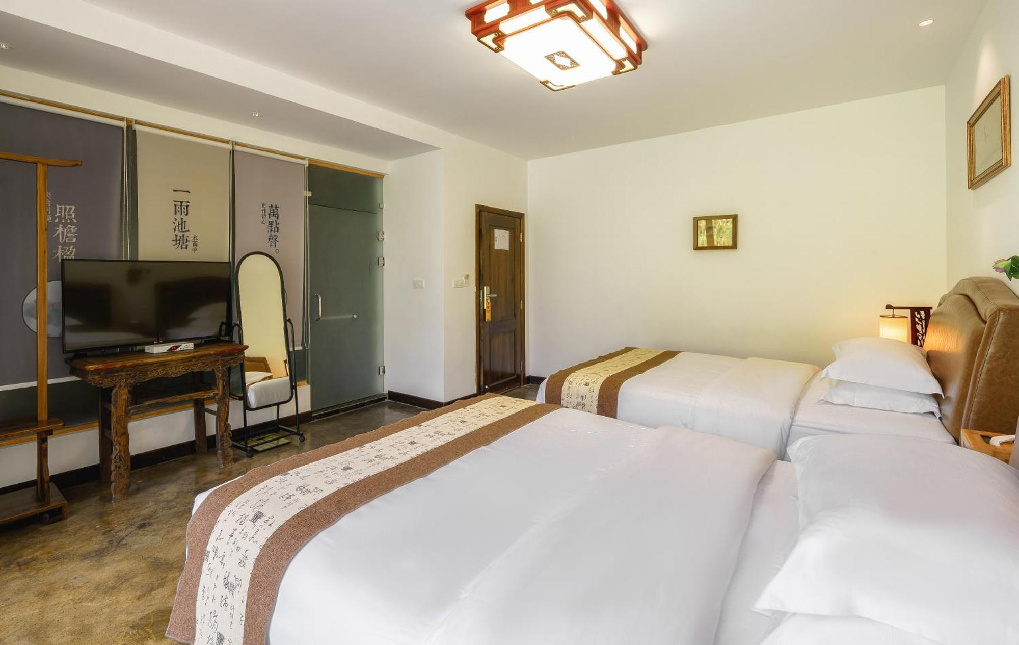 Leisure Courtyard Hotel Yangshuo-Free Shuttle Bus To Yangshuo Station Stay 2 Nights One Way Eksteriør bilde