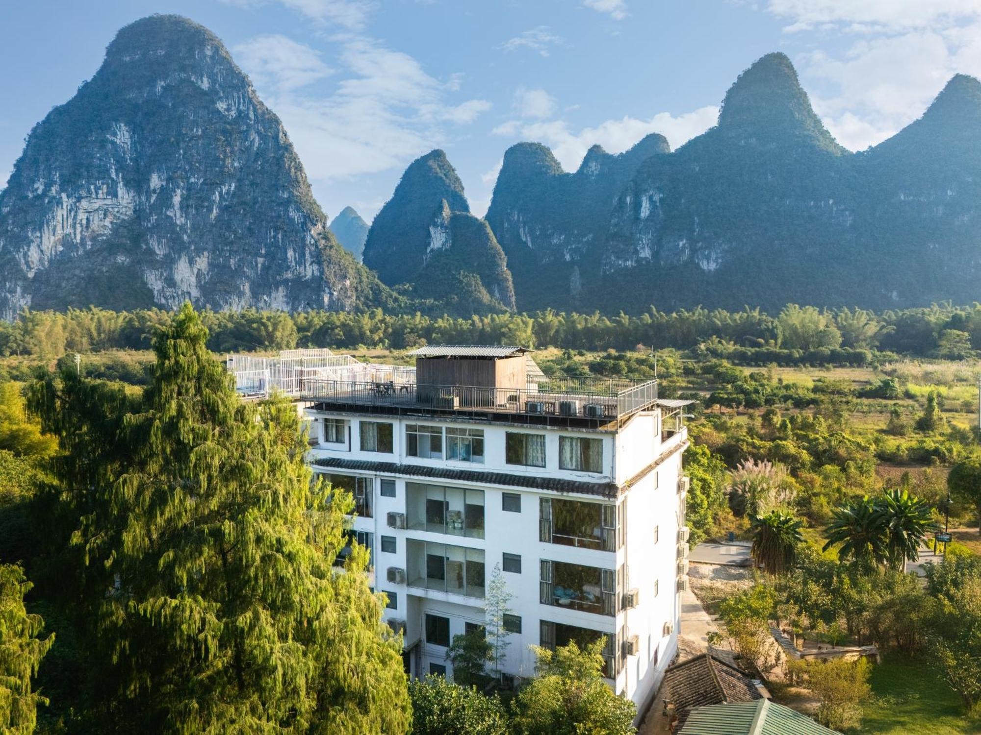 Leisure Courtyard Hotel Yangshuo-Free Shuttle Bus To Yangshuo Station Stay 2 Nights One Way Eksteriør bilde