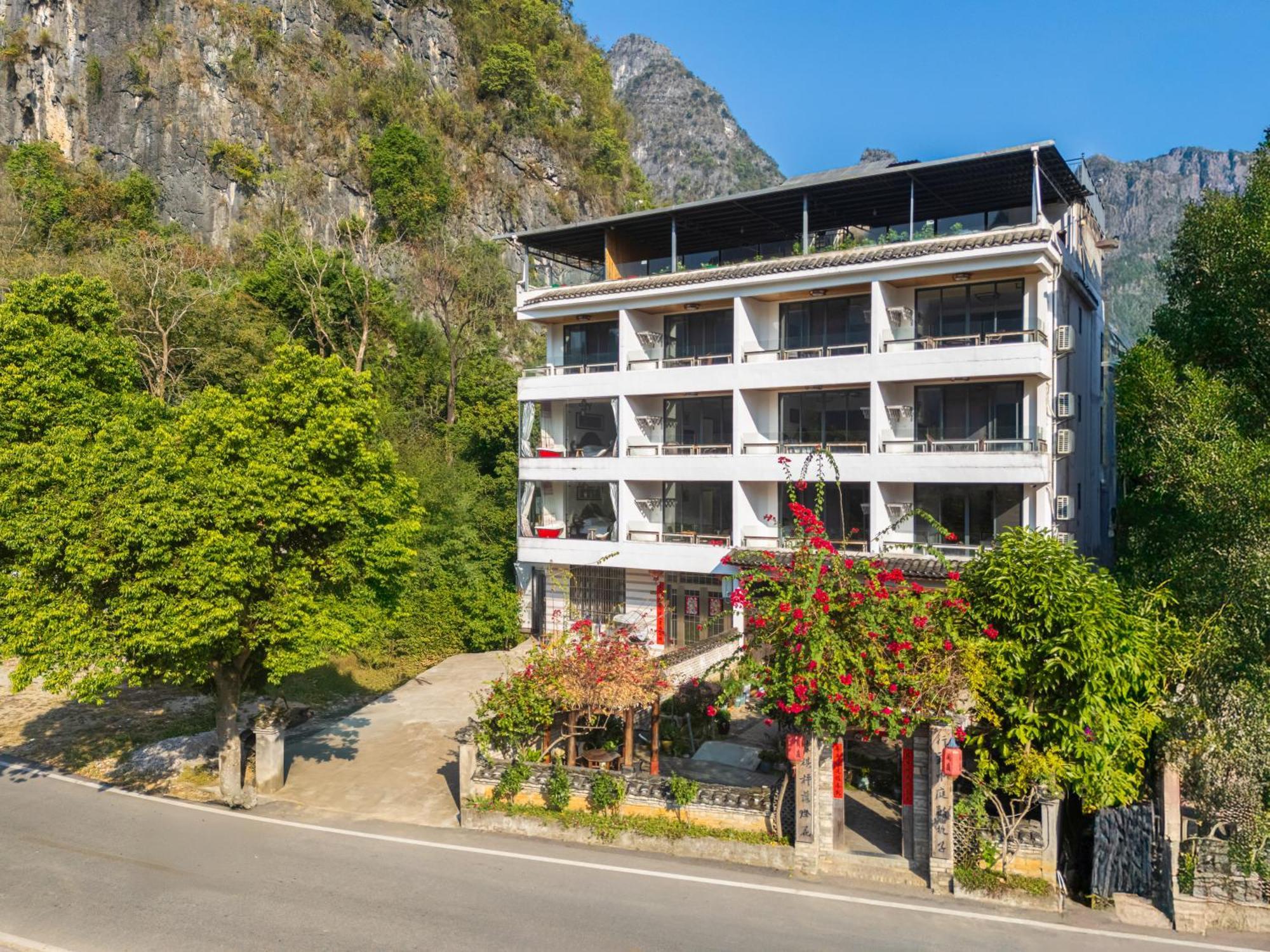 Leisure Courtyard Hotel Yangshuo-Free Shuttle Bus To Yangshuo Station Stay 2 Nights One Way Eksteriør bilde
