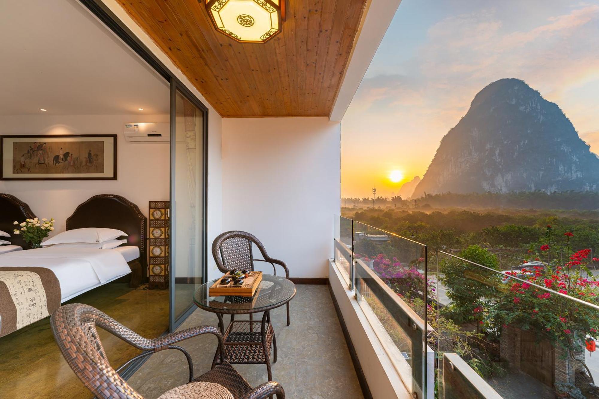 Leisure Courtyard Hotel Yangshuo-Free Shuttle Bus To Yangshuo Station Stay 2 Nights One Way Eksteriør bilde