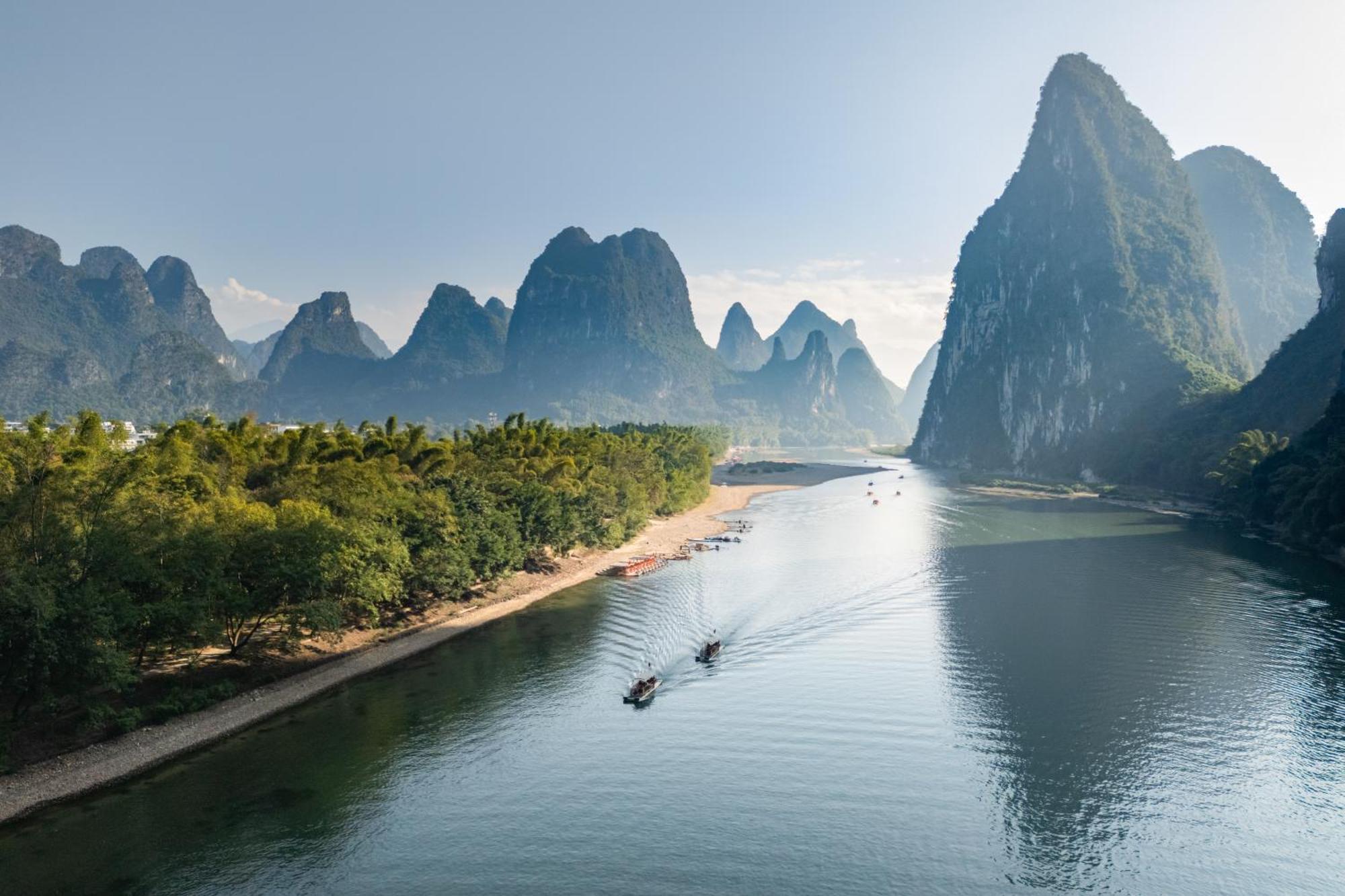 Leisure Courtyard Hotel Yangshuo-Free Shuttle Bus To Yangshuo Station Stay 2 Nights One Way Eksteriør bilde